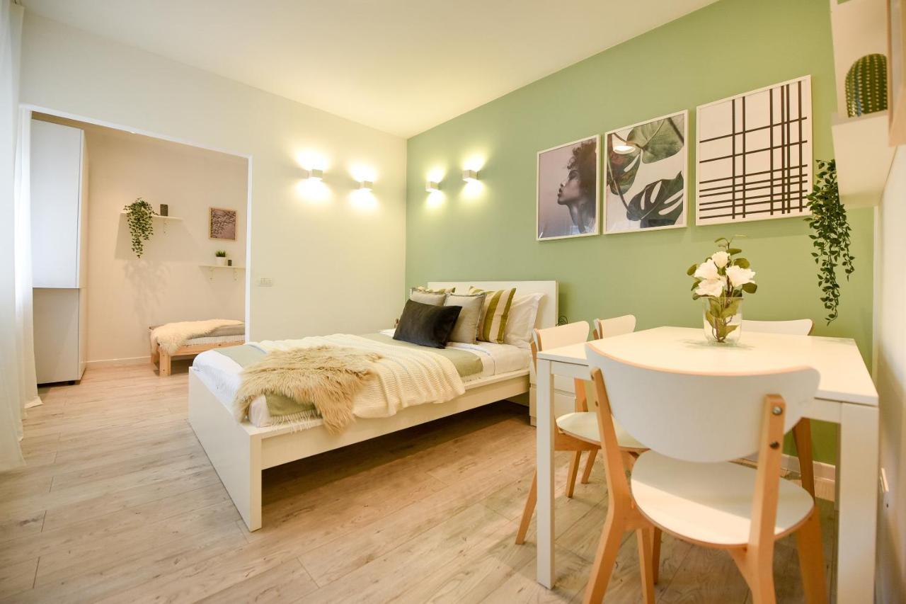Spacious 1Br In The City Center - Amazing For Extended Stays Bucharest Exterior photo